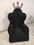 Trón fekete fotel - plüss babafotel, kihajtható